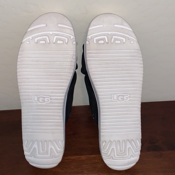 UGG BRAND NEW SIZE 10 W ZAYNE CROSSBAND LEATHER SLIDE SANDALS - Picture 7 of 14